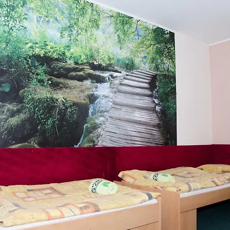 Turistická Ubytovňa Osada 3*