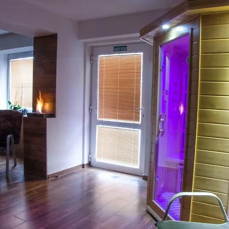 Turistická Ubytovňa Osada 3* Liptovská Osada